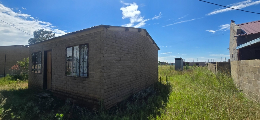 2 Bedroom Property for Sale in Rodenbeck Free State